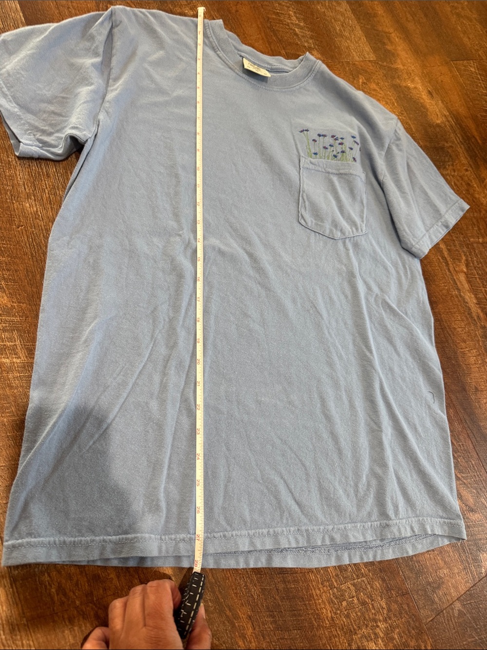 Embroidered pocket tee - Picture 6 of 6